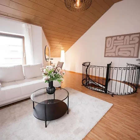 Apartament Gemuetliches Ferienloft Ueber Mehrere Etagen In Zentraler Lage Würselen