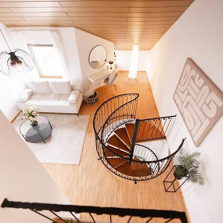 Gemuetliches Ferienloft Ueber Mehrere Etagen In Zentraler Lage Appartement